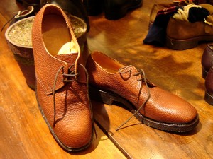 Wspaniałe buty ze skóry od producenta obuwia męskiego Alvo Shoes.